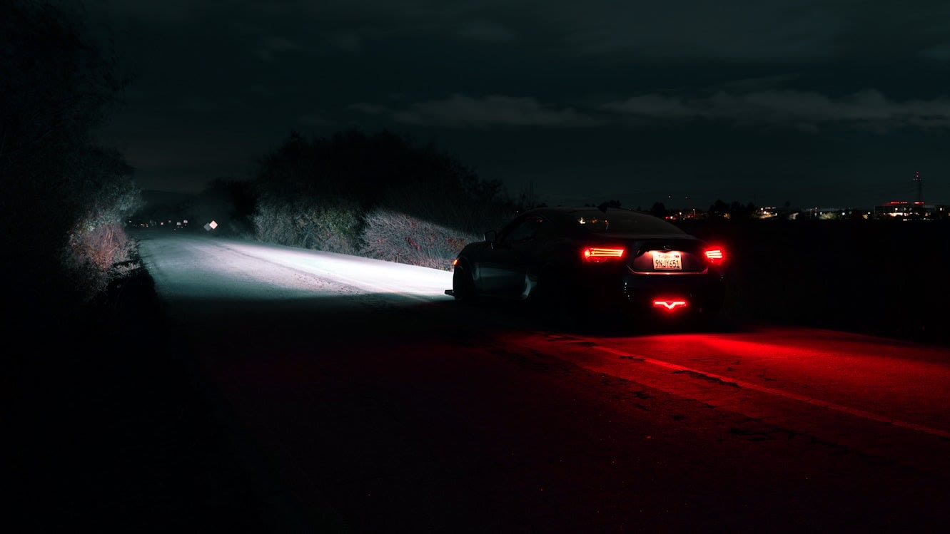 Voiture sportive de nuit - Des véhicules d exception Nova Car Import
