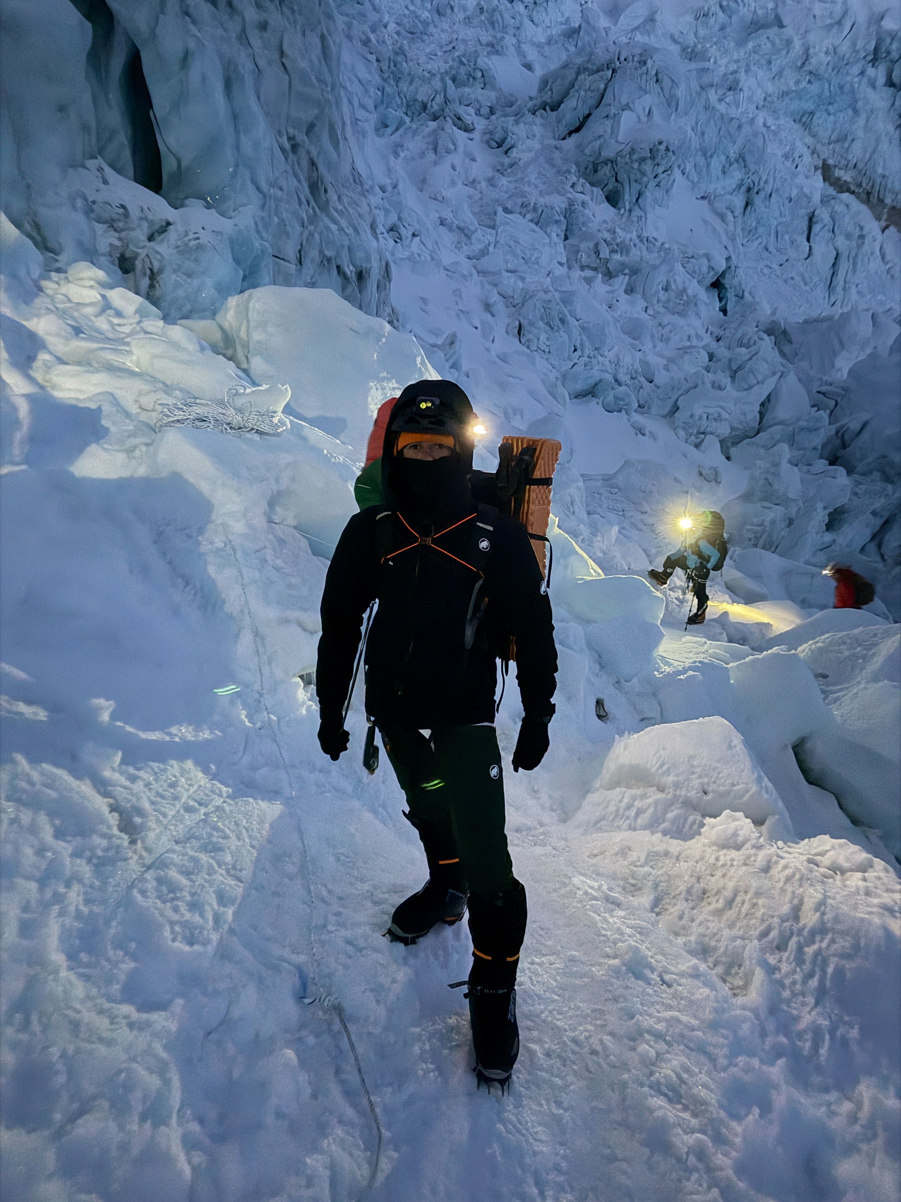 Everest - Georgi Kolevichin.jpg
