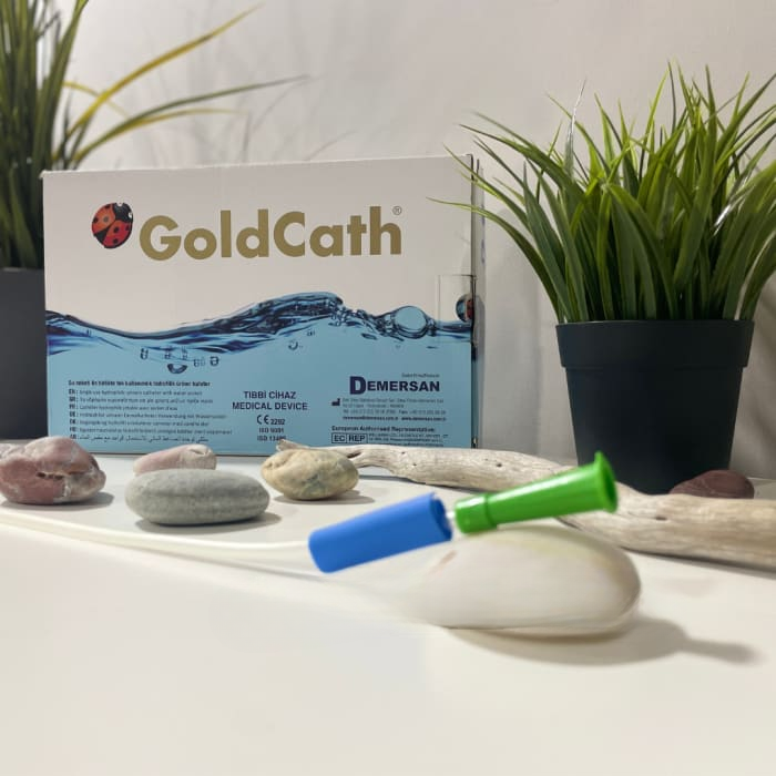 GoldCath  Kendinden Kayganlaştırıcılı Su Soketli Steril Jelli Sonda (CH08-30) 30’lu 1 paket