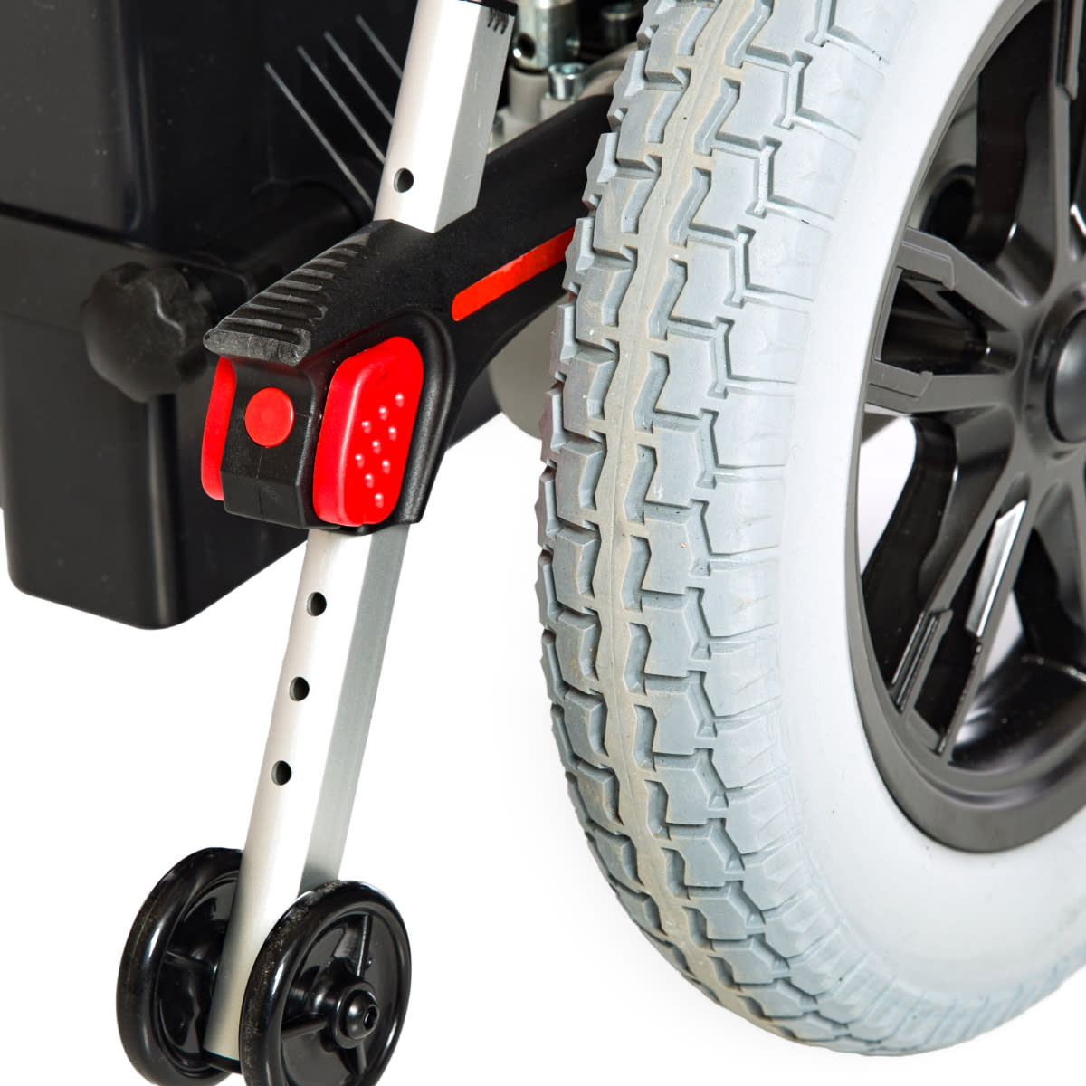 Römer R105 Akülü Tekerlekli Sandalye 6