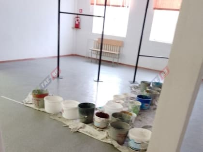 Ведра под капель в школе №8 оказались сезонными