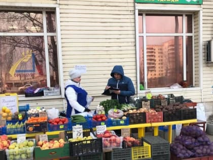 В Оренбурге еженедельно выявляют места несанкционированной торговли