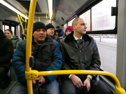 Денис Паслер раскритиковал частных перевозчиков и пригрозил отзывом лицензий