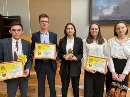 Ученики оренбургской гимназии №8 стали победителями интеллектуальной игры «Эхо времён»