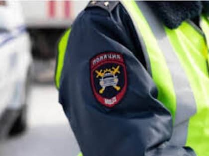 В Оренбурге эвакуировали два торговых центра, больницу и детский центр