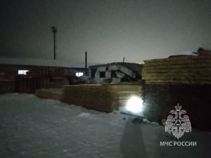 В Бузулуке сгорел автосервис