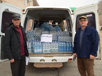 Новая партия питьевой воды для пострадавших