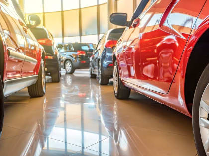 Оренбургское правительство покупает пять автомобилей за 12,5 миллиона