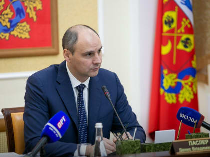 Денис Паслер поручил главам территорий отчитаться по уборке улиц от снега и наледи