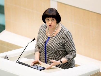 Песню Shaman «Я — русский» потребовали проверить на экстремизм. Сенатор Афанасьева попросила проверить на экстремизм само заявление