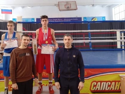 Сорочинский боксер Владимир Пеньков стал призером первенства области