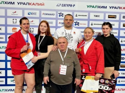 Итог чемпионата страны по самбо:  три медали у спортсменок из Бузулука