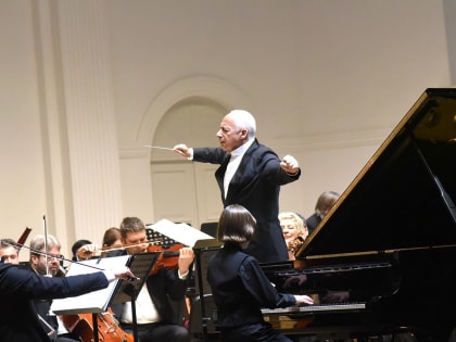 Владимир Спиваков оценил зал Оренбургской областной филармонии после реновации