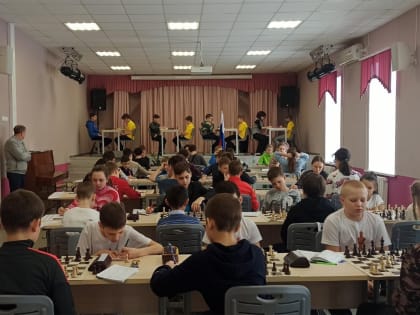 Орчане оказались в числе победителей по шахматам среди школьников на приз клуба «Белая ладья»