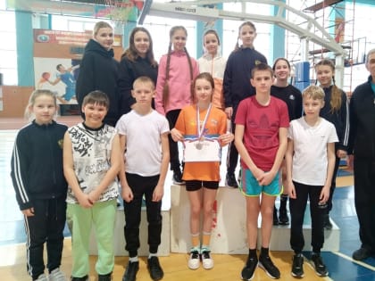 Сорочанка Варвара Симоненко привезла золото и серебро с Первенства области по лёгкой атлетике