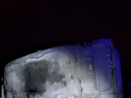 В Оренбургской области перевернулся автобус с пассажирами