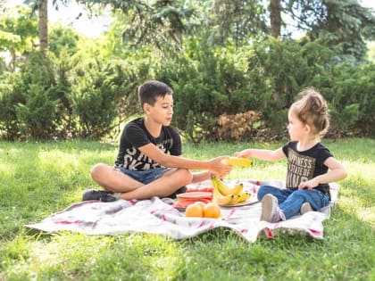 Гастроэнтеролог рассказала, как уберечь себя и ребёнка от кишечных инфекций летом