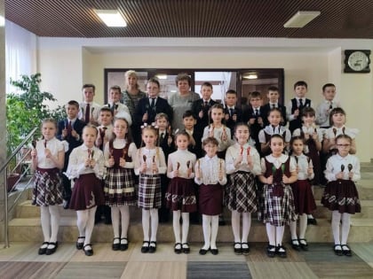 Объездила с ансамблем всю Россию