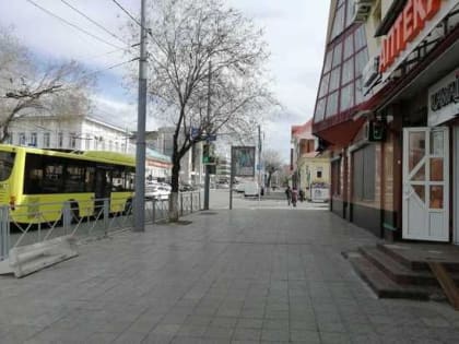 Мэрия Оренбурга упорно не замечает, что муниципальный транспорт по вечерам отсутствует