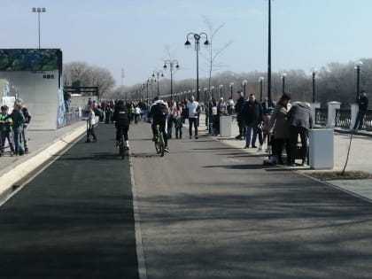 На набережной Урала мэрия Оренбурга выполнила обещание на треть