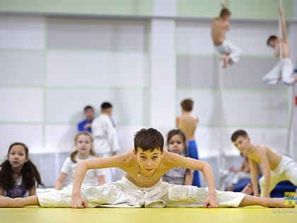 Победители Российской школьной лиги дзюдо получили в подарок от Федерации дзюдо России спортивное оборудование