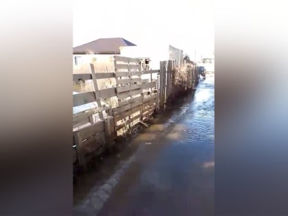 В Оренбурге сбылись опасения жителей о подтоплении домов из-за полигона для снега