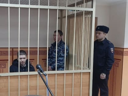 «Никому слово грубого не сказала». Родители зверски убитого в Оренбурге врача Елены Федоровой дали показания в суде