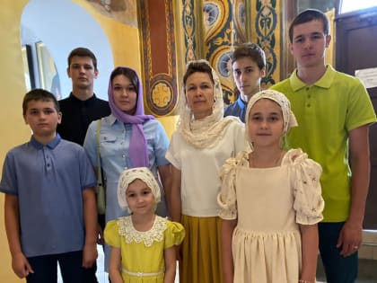 Коронное блюдо – борщ с фасолью. Как в семье Кожеватовых готовятся к главному празднику