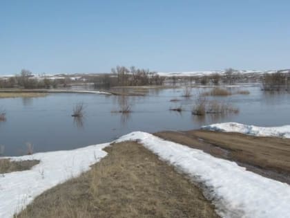 В Бузулукском районе закрыли низководный мост через Самару