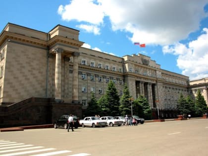 Оренбургские депутаты предлагают денежно стимулировать усыновителей