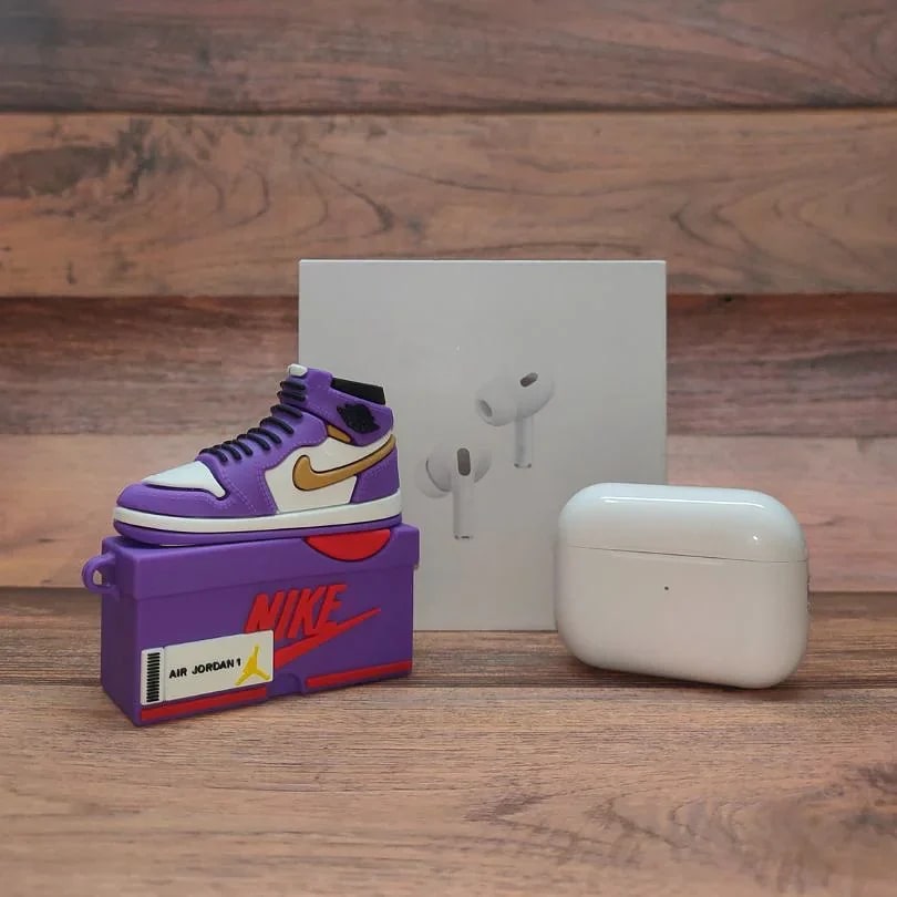 Retro Sneaker High-Top 3D Silicone Protective Case (Compatible with AirPods Pro & Pro 2)