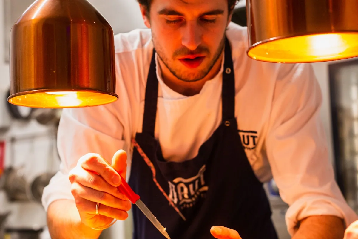 Case Study: How Restaurants Save with CylinTech