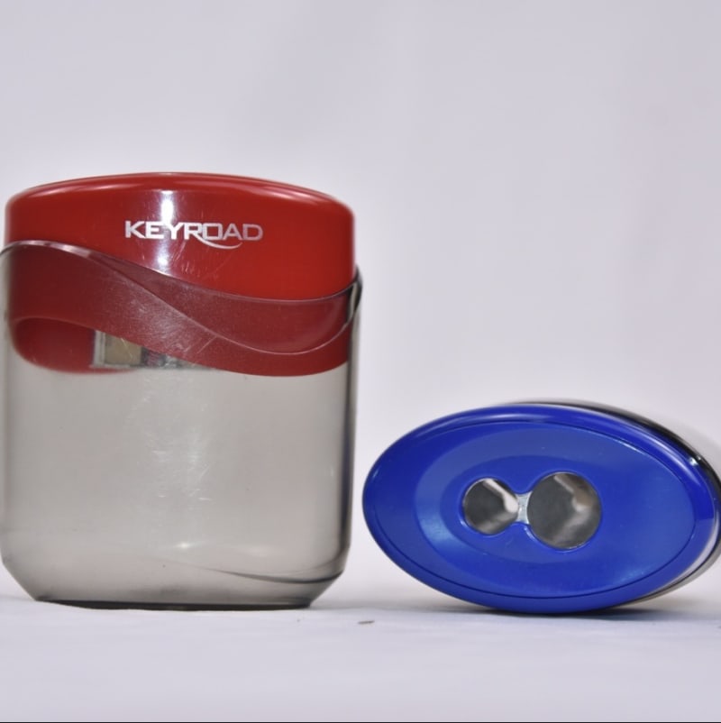 Tajador doble + deposito — imagen 1