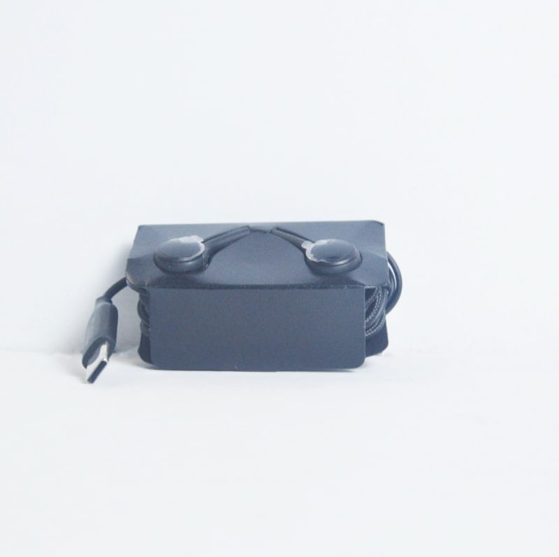 Audifono Tipo C — imagen 1