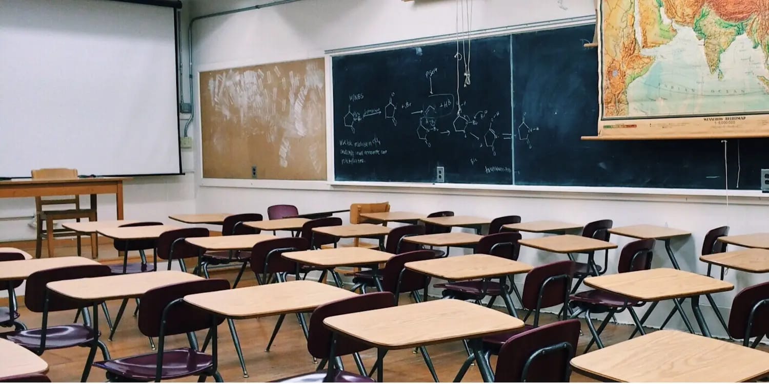adaptasi-di-sekolah-baru