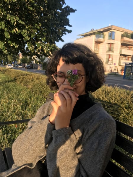 marilia with bouquet she made in błonia