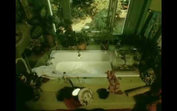 Peter Greenaway - 26 Bathrooms (1985)