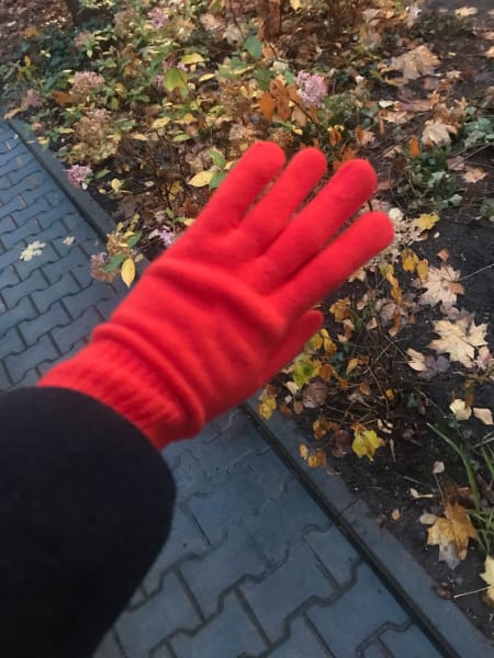 my new orange-red wool glove