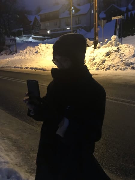 Marilia at night on frozen road