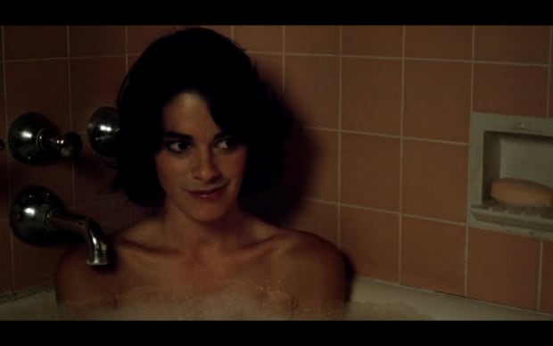 Donna Deitch - Desert Hearts (1985), beautiful brunette in bath