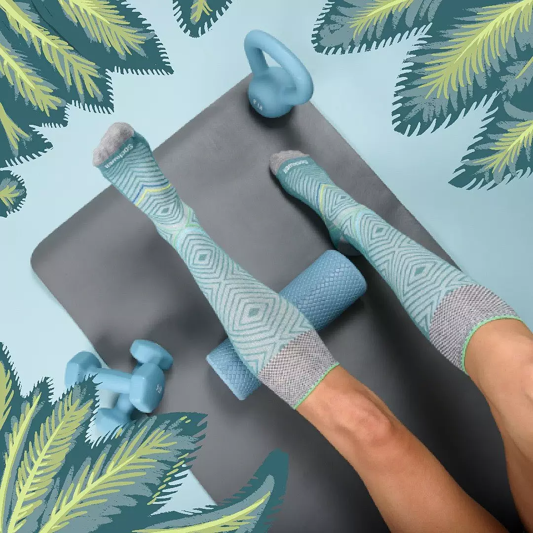 Vertical Vitality: Why Compression is the Ultimate Foundation for Leg Health