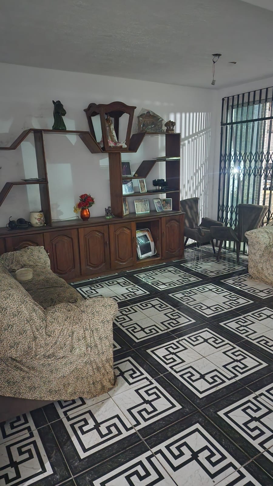 Essential Budget House in Convenient Location