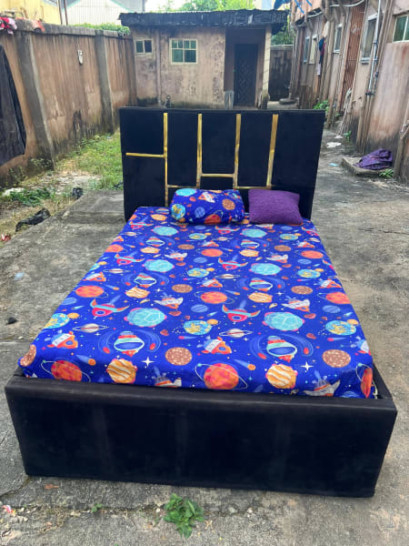 Bed stand and bed combo