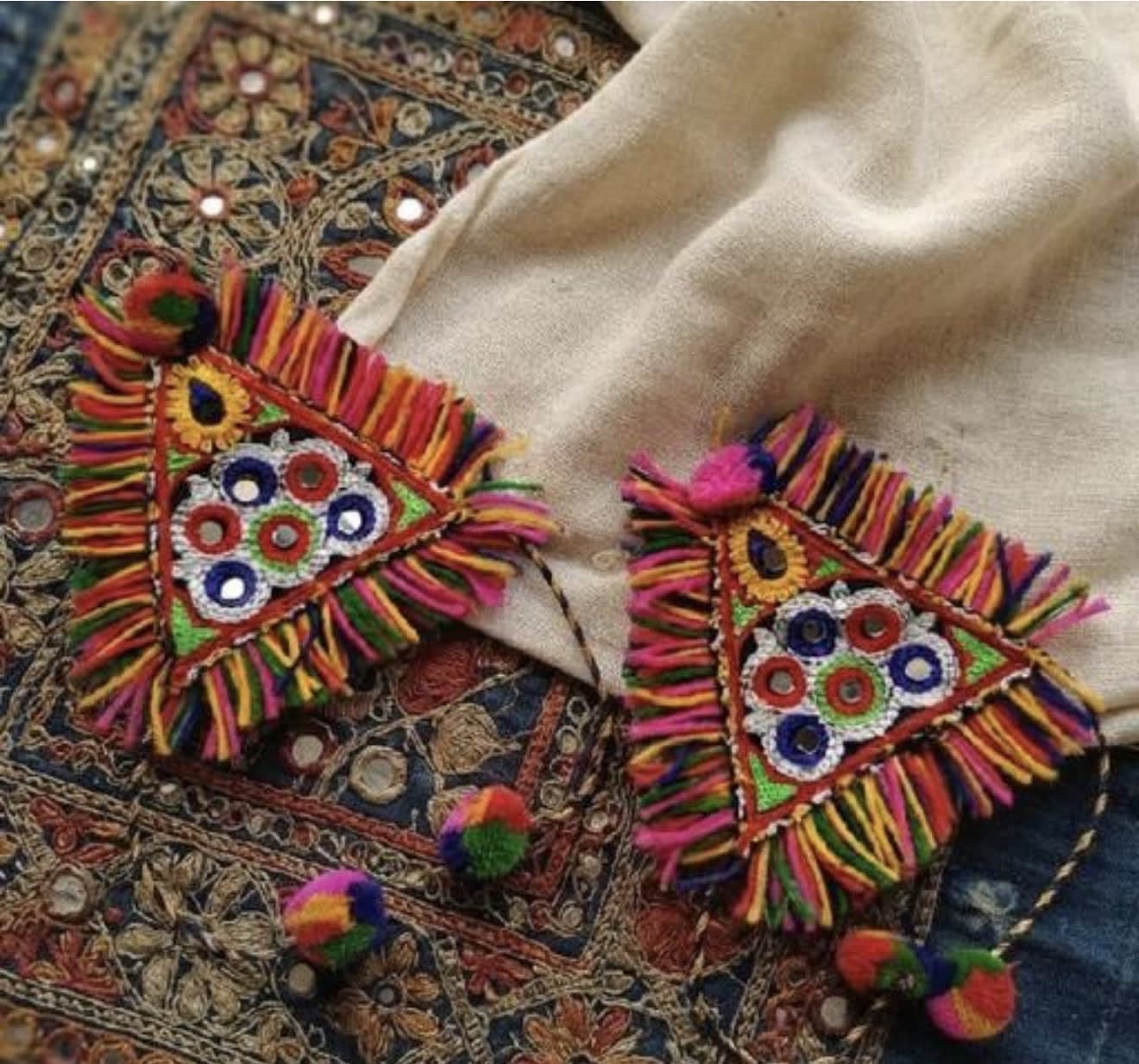 Navratri Accessories Haath Panja Bracelet — 2