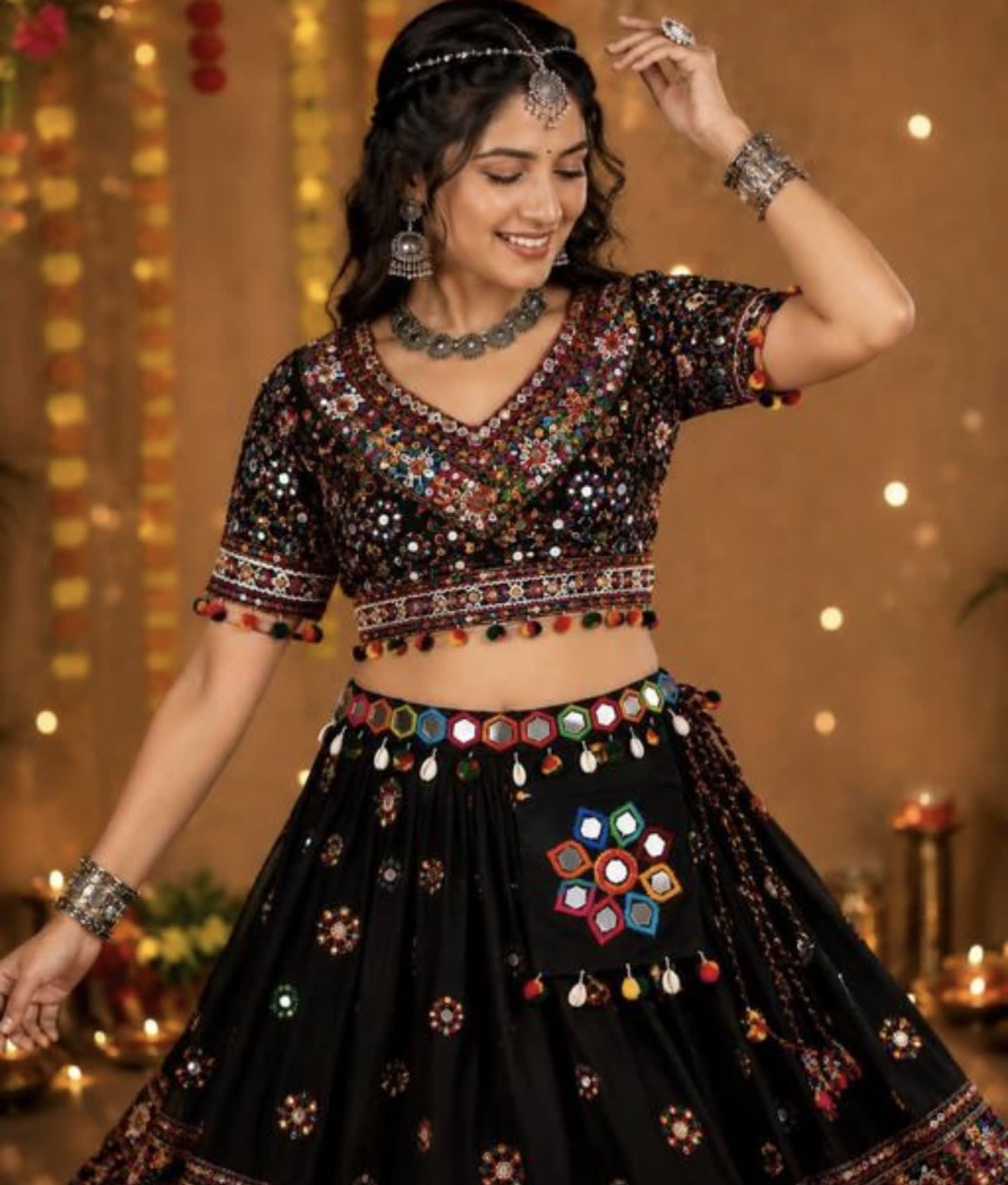 Stylish Embroidered Mobile Pouch Kamarbelt