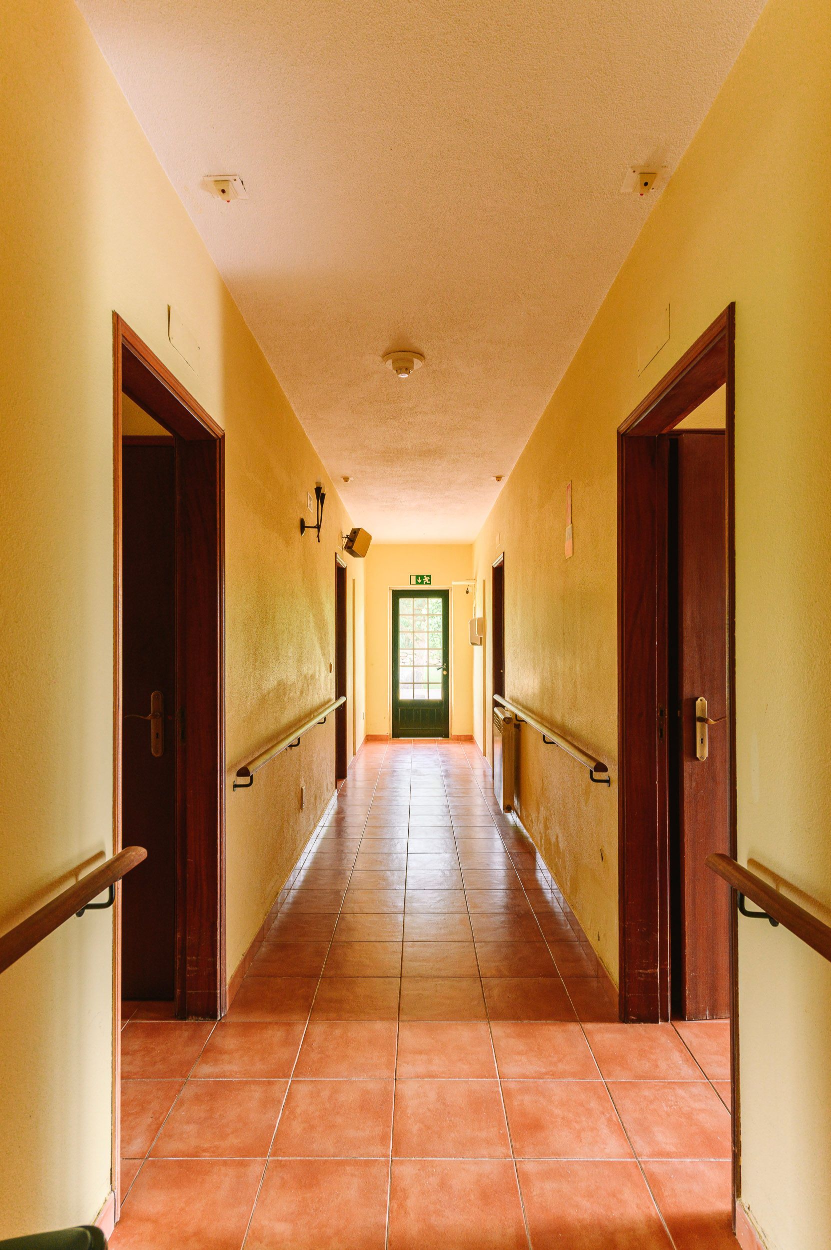 slide.image