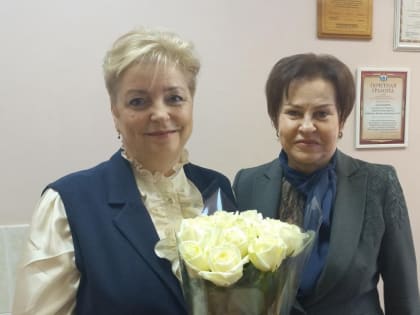 Коллектив Мытищинской ГКБ поздравляет Светлану Степанову с юбилеем