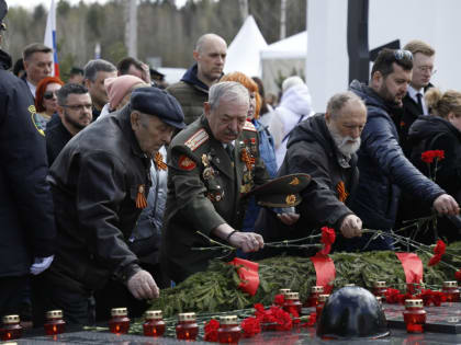 В д. Щекутино на мемориале почтили память воинов Великой Отечественной войны