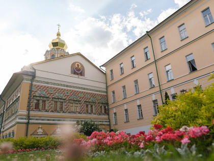 В Московской духовной академии прошли воскресные богослужения