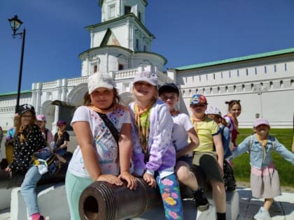 В пришкольных лагерях округа продолжаются летние смены